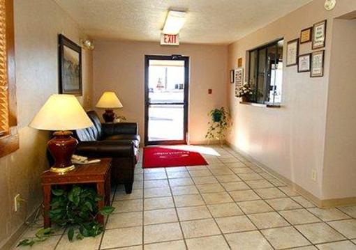 фото отеля Econo Lodge Limon