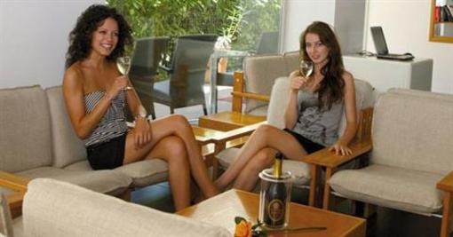 фото отеля Simi Lan B&B