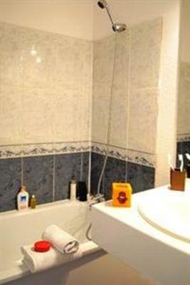 фото отеля Residence Nemea La Croisiere Anglet
