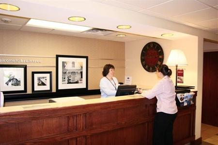 фото отеля Hampton Inn Boston Braintree