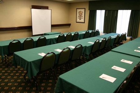 фото отеля Hampton Inn Boston Braintree