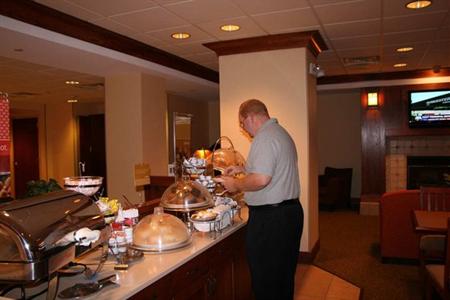 фото отеля Hampton Inn Boston Braintree