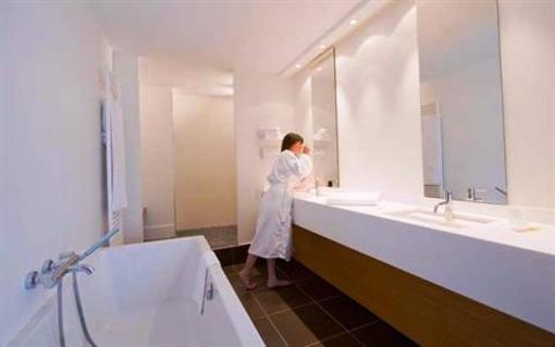 фото отеля Hotel Du Parc Le Puy-en-Velay