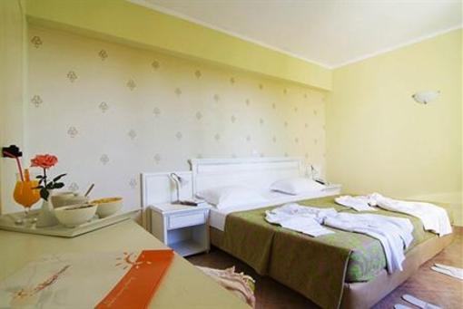 фото отеля Solimar Emerald Aparthotel