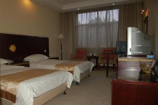 фото отеля Huaian Hotel