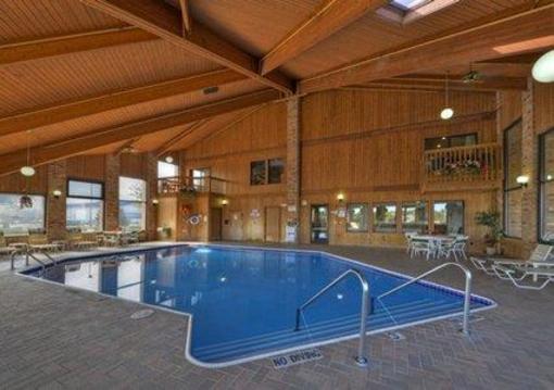 фото отеля Rodeway Inn Coopersville