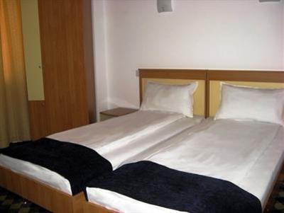 фото отеля Plus Hotel Craiova