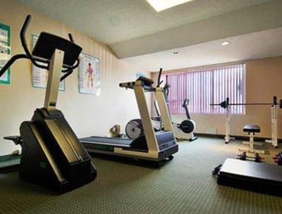 фото отеля Days Inn Montreal Airport