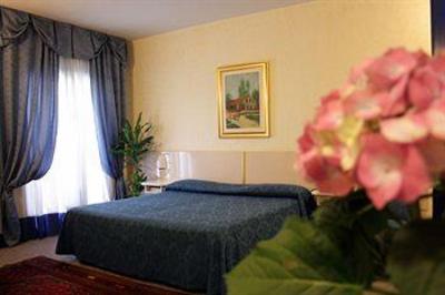 фото отеля Hotel Villa Bisceglie