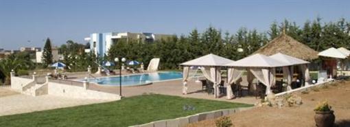 фото отеля Ran-Mari Apartments