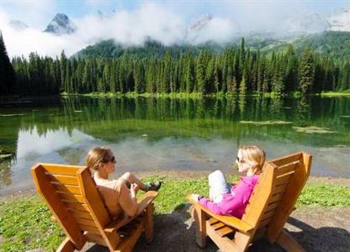 фото отеля Island Lake Lodge