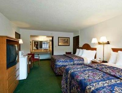 фото отеля Ramada Inn Mountain Home