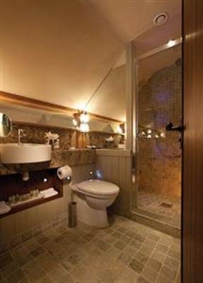 фото отеля The Farmhouse Hotel St Saviour Guernsey