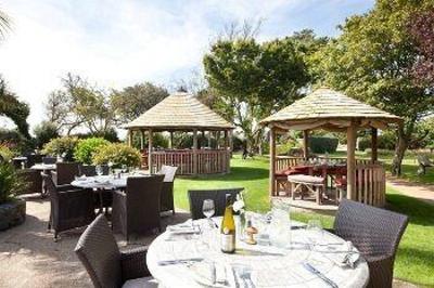 фото отеля The Farmhouse Hotel St Saviour Guernsey