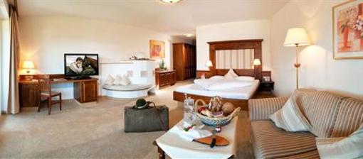 фото отеля Hotel Alpina Kossen