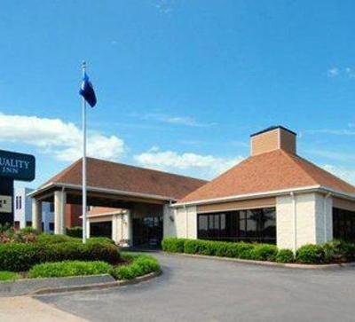 фото отеля Quality Inn Norfolk Naval Base