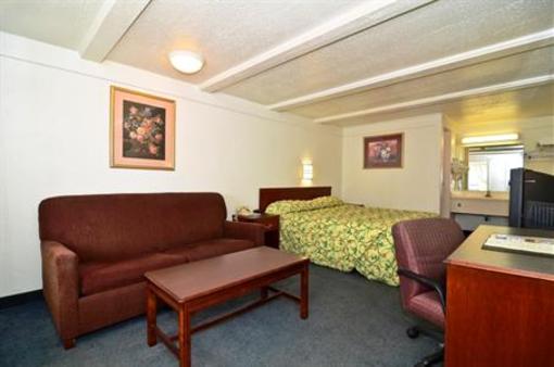 фото отеля Americas Best Value Inn & Suites-Canton Detroit