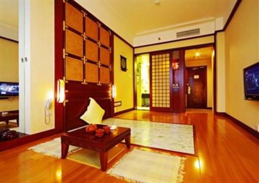 фото отеля Dandong Zhongxin Ruixin International Hotel