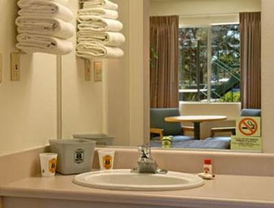 фото отеля Super 8 Motel - Aurora Denver Area