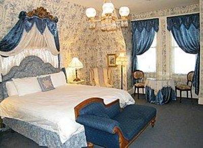 фото отеля Batcheller Mansion Inn