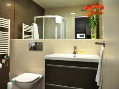 фото отеля Residencia Erasmo Madrid