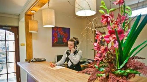 фото отеля Sunnycroft Hotel