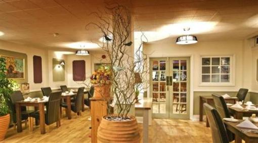 фото отеля Sunnycroft Hotel