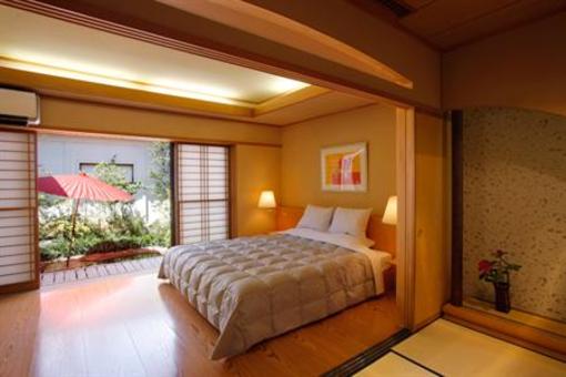 фото отеля Onsenji Yumedono Ryokan