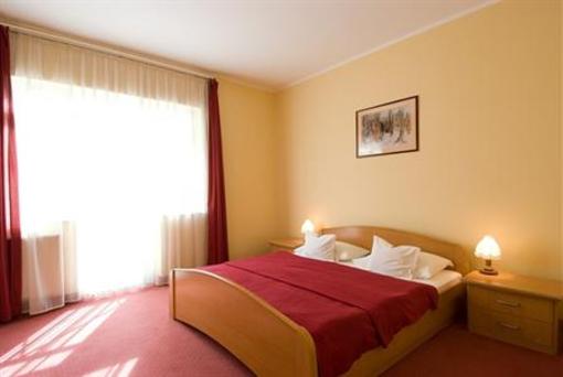 фото отеля Borhotel