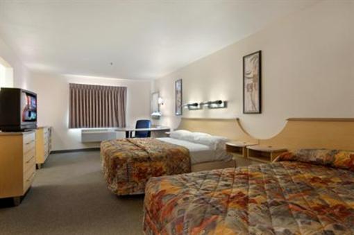 фото отеля Red Roof Inn New Braunfels