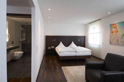 фото отеля Hotel Gude
