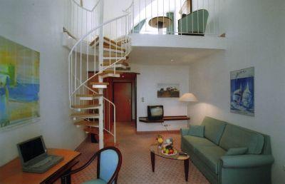 фото отеля Hotel Gude