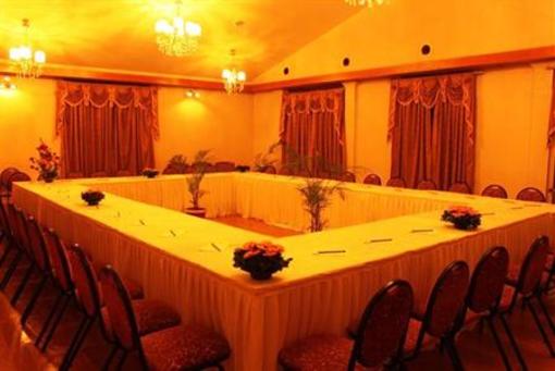 фото отеля Hotel Kailash Parbat