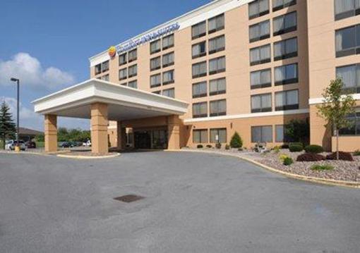 фото отеля Comfort Inn & Suites Watertown