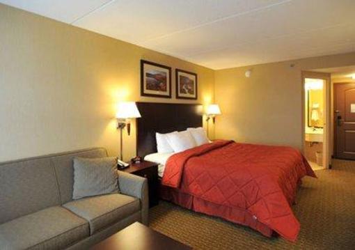 фото отеля Comfort Inn & Suites Watertown