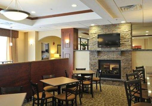 фото отеля Comfort Inn & Suites Watertown