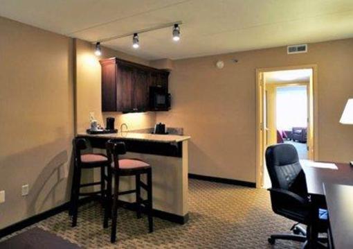 фото отеля Comfort Inn & Suites Watertown