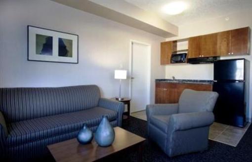 фото отеля Heritage Inn & Suites Brooks (Alberta)