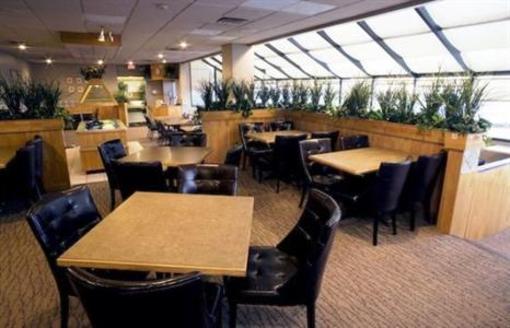 фото отеля Heritage Inn & Suites Brooks (Alberta)