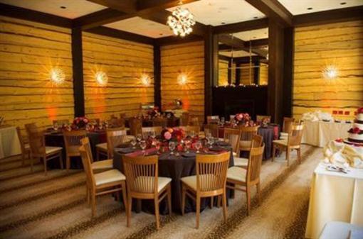 фото отеля Sky Hotel Aspen