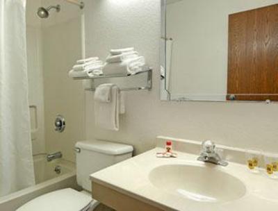 фото отеля Super 8 Harrisonburg