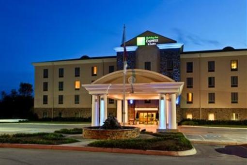фото отеля Holiday Inn Express Hotel & Suites College Square
