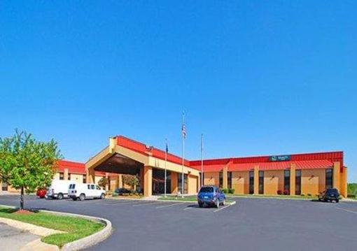 фото отеля Quality Inn Fort Wayne