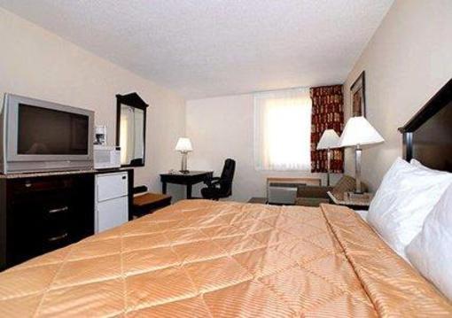 фото отеля Quality Inn Fort Wayne