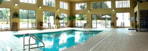 фото отеля Ashton Inn & Suites Corry Pensacola