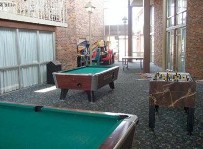 фото отеля Holiday Inn Topeka