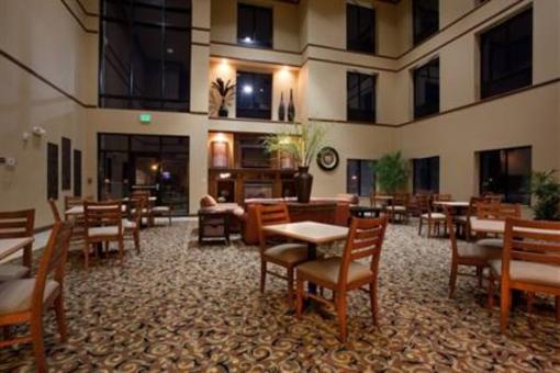 фото отеля Holiday Inn Express Hotel & Suites Goodland
