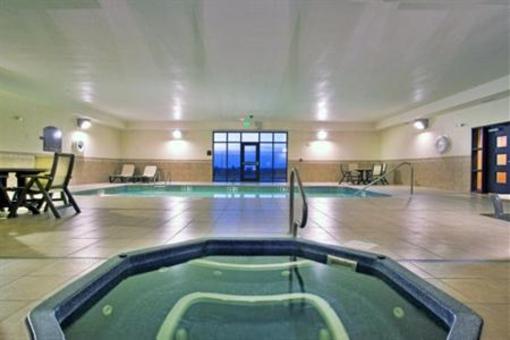 фото отеля Holiday Inn Express Hotel & Suites Goodland