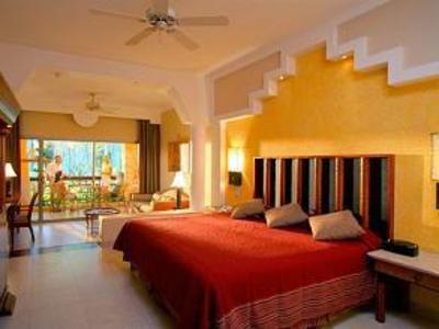 фото отеля Iberostar Paraiso Maya