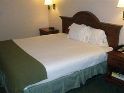 фото отеля Quality Inn Raleigh